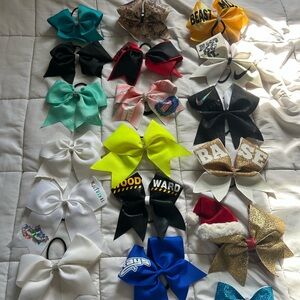 Cheer bows